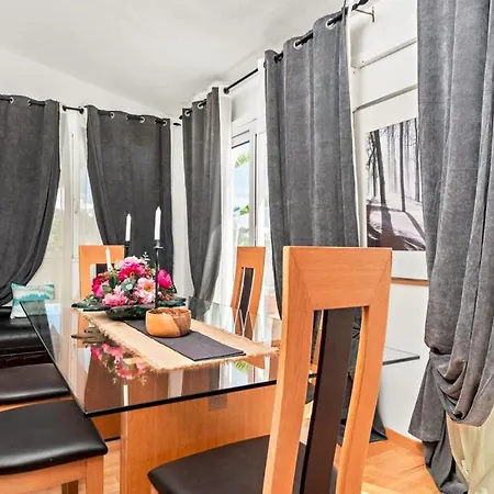 Holiday home Excepcional Binimedmar En *